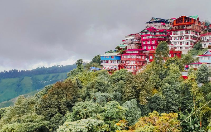Darjeeling & Beyond – 5 Days of Himalayan Wonders